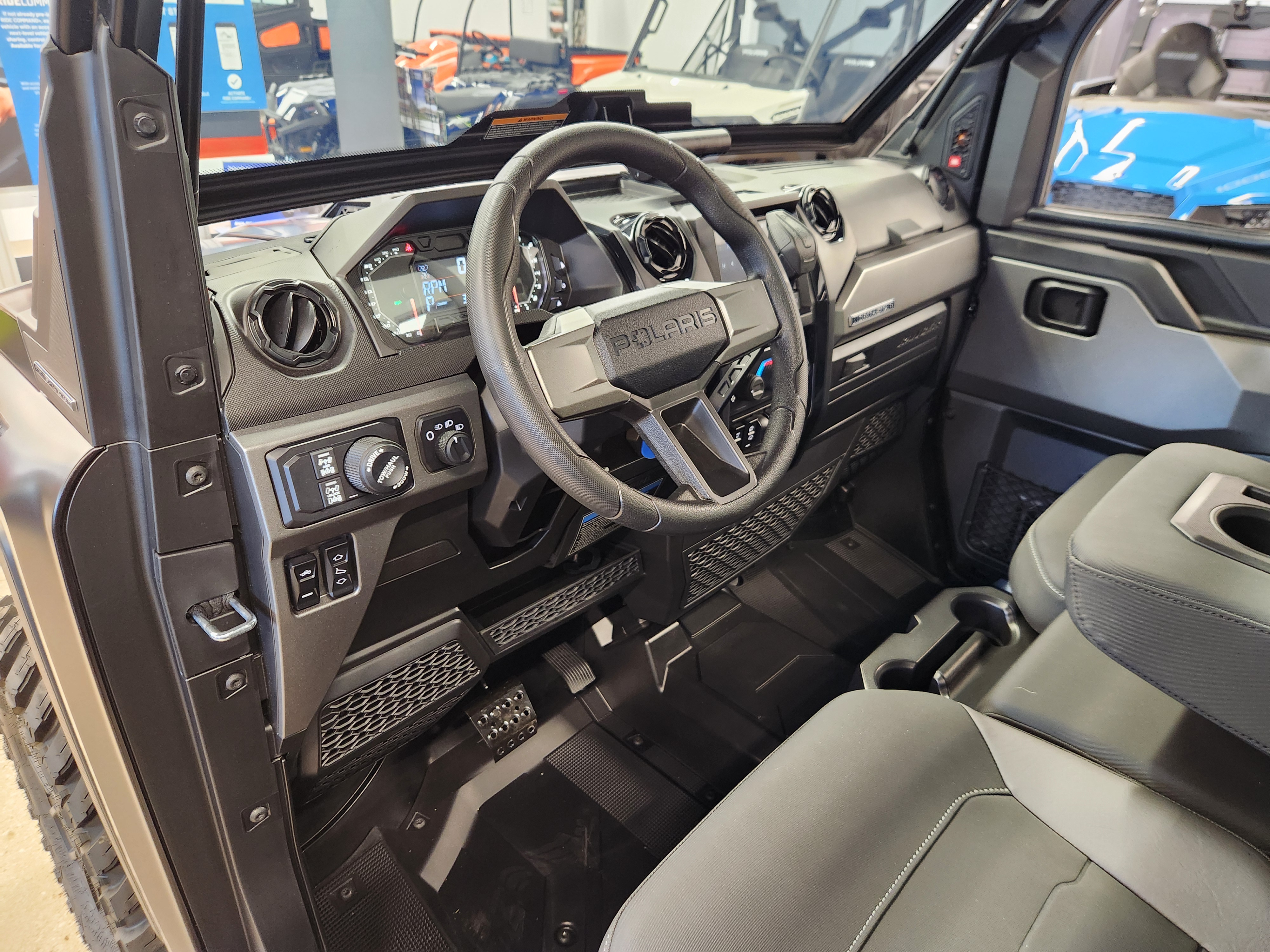 2026 Polaris RANGER XD 1500 NorthStar Ultimate Side x Side